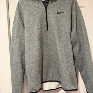 Nike Dri-FIT 1/4 zip Grey pullover sweatshirt XXL